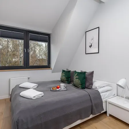 Apartman Charming 1-bedroom By Renters