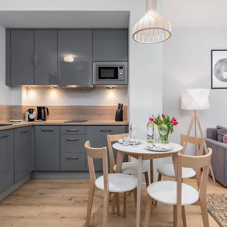 Apartman Charming 1-bedroom By Renters Kołobrzeg
