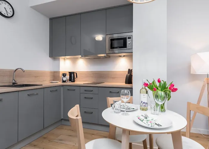 Charming 1-bedroom By Renters Apartman